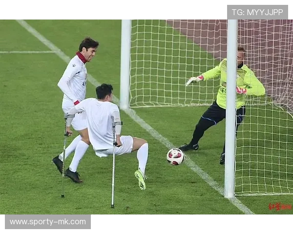 菲戈闪耀赛场！精彩进球助力球队逆转取胜